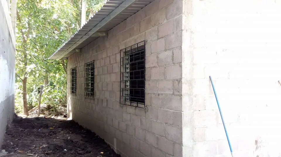 Exterior of house in El Salvador